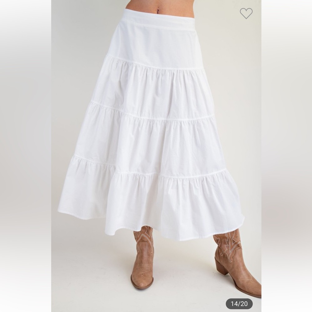 easel White Tiered Maxi Skirt